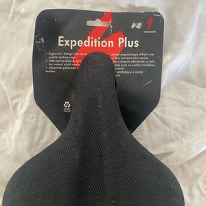 Confortable bike seat padded.